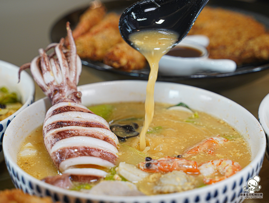鍋燒 雞湯 炸物 唐揚雞 炸豬排 私房雞湯 五告齁呷 鍋燒美食 文山特區 鳳山鍋燒