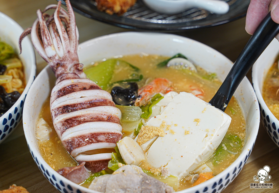 鍋燒 雞湯 炸物 唐揚雞 炸豬排 私房雞湯 五告齁呷 鍋燒美食 文山特區 鳳山鍋燒