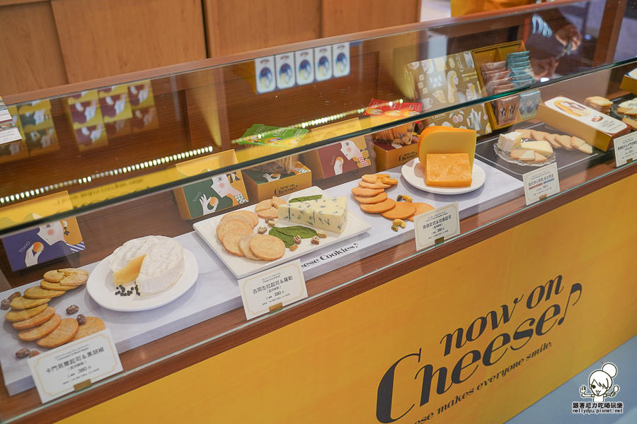  now on Cheese 伴手禮 台南 首度登場 餅乾 起司 起司夾心餅乾 東京車站 排隊人氣