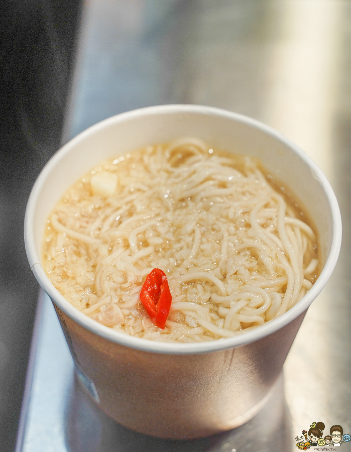 大佬嗶 自強夜市 排隊名店 網紅推薦 爆蒜料理 爆蒜雞翅尖 爆蒜膝脆骨 爆蒜三角骨 夜市美食 、夜市小吃 、夜市必吃 瑞豐必吃