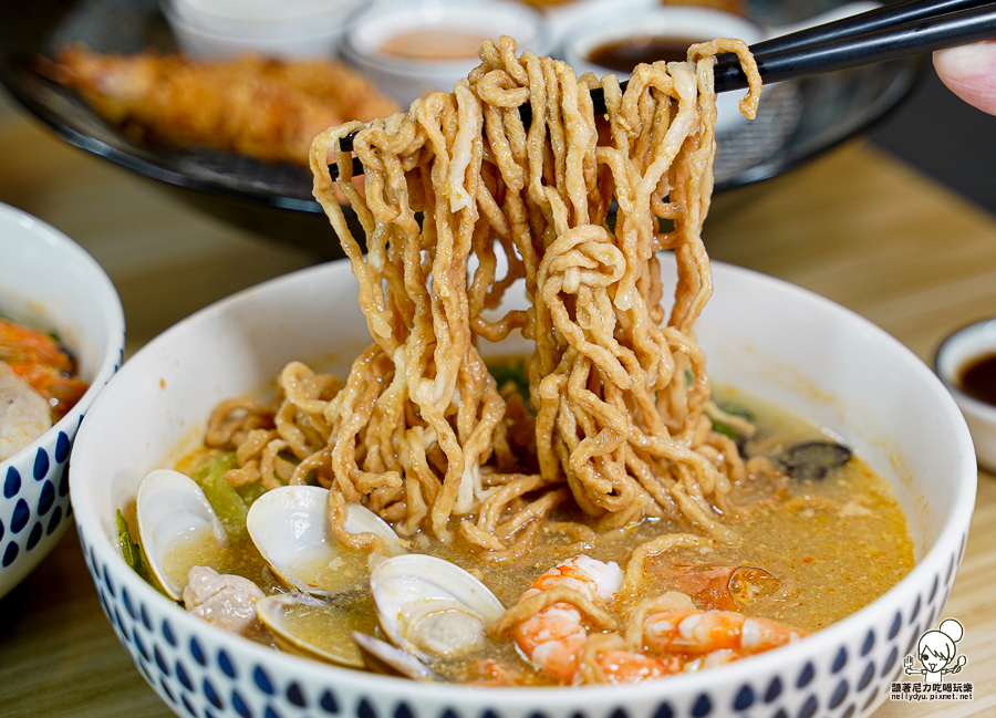 鍋燒 雞湯 炸物 唐揚雞 炸豬排 私房雞湯 五告齁呷 鍋燒美食 文山特區 鳳山鍋燒