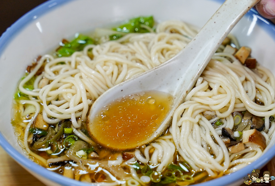 植MAN麵 植man食麵坊 中都美食 素食 麵食 高雄麵食推薦 好吃 必吃