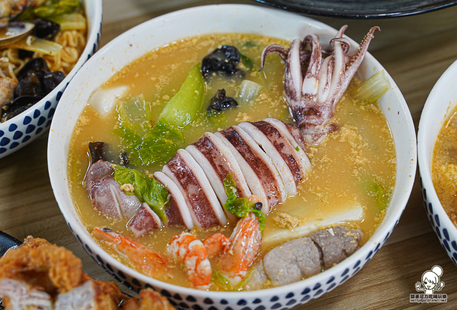 鍋燒 雞湯 炸物 唐揚雞 炸豬排 私房雞湯 五告齁呷 鍋燒美食 文山特區 鳳山鍋燒