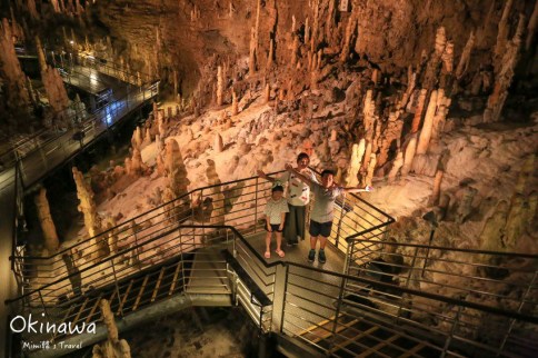 【沖繩景點】玉泉洞王國村 & 鐘乳石咖啡廳(附交通＆MapCode)