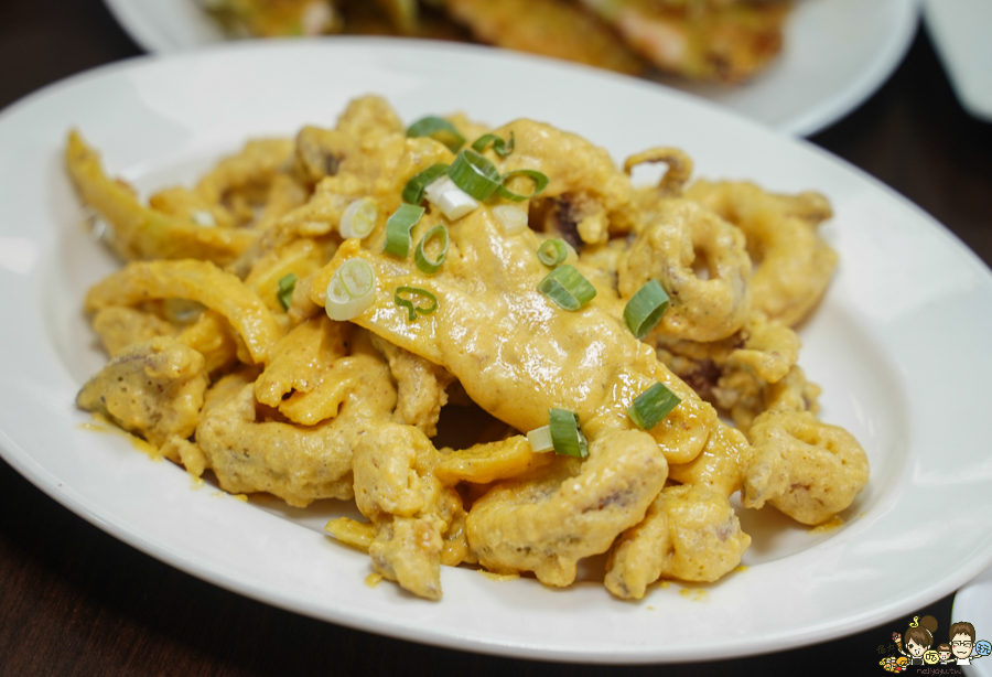 水明蝦 活蝦料理 台菜 高雄 泰國蝦 高雄美食 海鮮 敲敲魚 鹽焗 胡椒蝦 聚餐 聚會