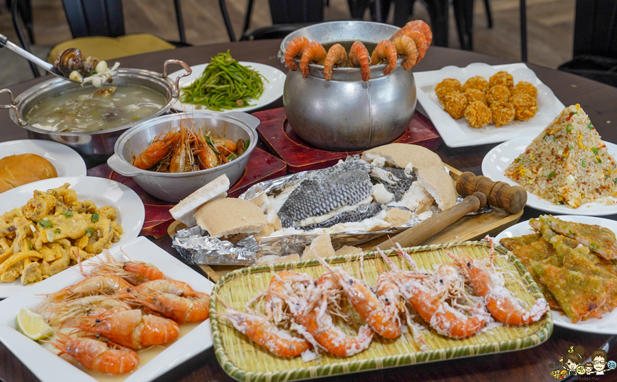水明蝦 活蝦料理 台菜 高雄 泰國蝦 高雄美食 海鮮 敲敲魚 鹽焗 胡椒蝦 聚餐 聚會