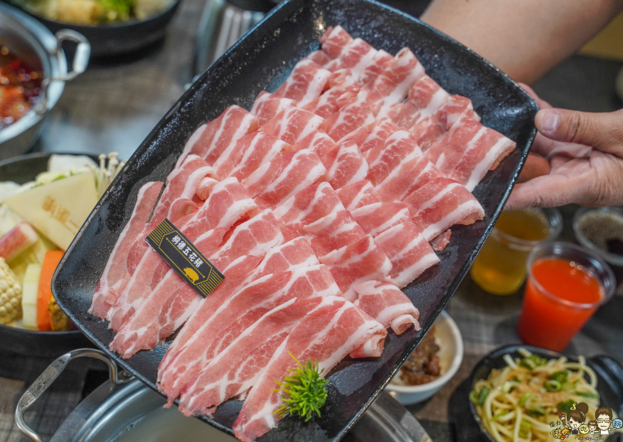 鍋道一號-高雄鳳山店 文山特區 免費涼麵 免費滷肉飯 火鍋 鍋物 包場 商務聚餐 午餐 約會 家庭聚餐 火鍋推薦 鍋物 鑄鐵鍋 個人鴛鴦鍋