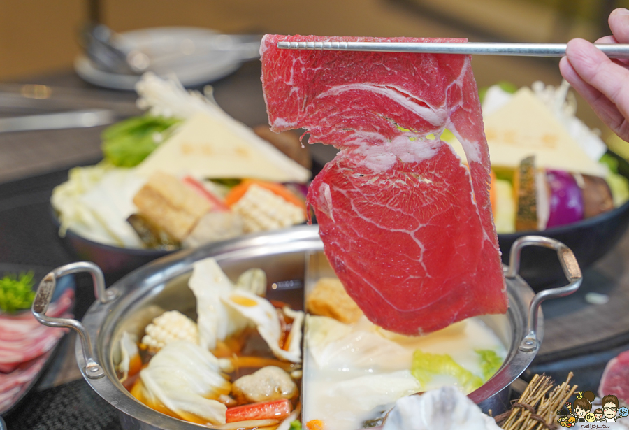 鍋道一號-高雄鳳山店 文山特區 免費涼麵 免費滷肉飯 火鍋 鍋物 包場 商務聚餐 午餐 約會 家庭聚餐 火鍋推薦 鍋物 鑄鐵鍋 個人鴛鴦鍋