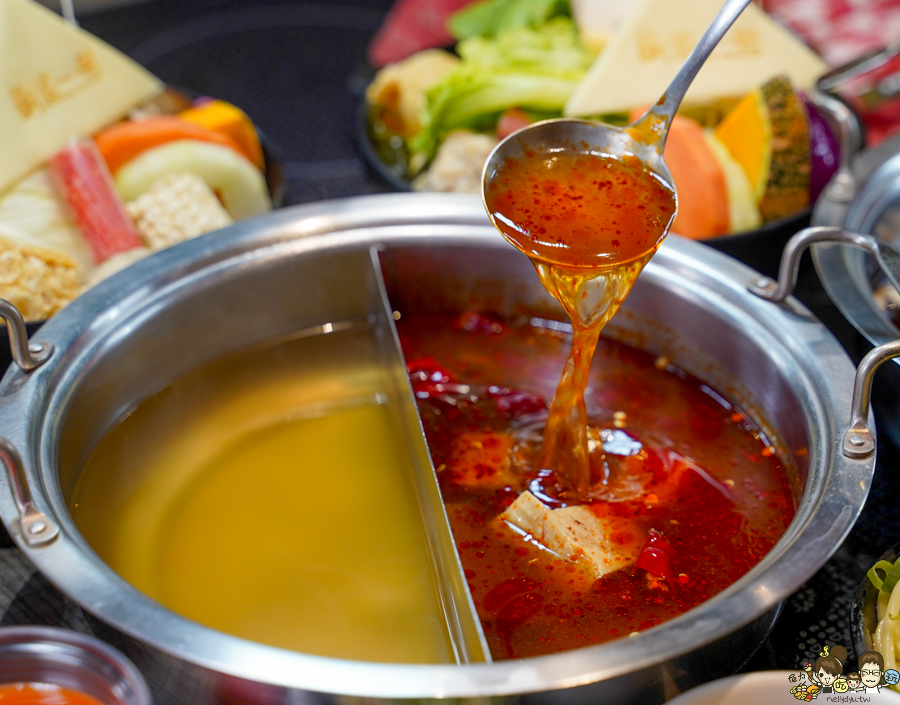 鍋道一號-高雄鳳山店 文山特區 免費涼麵 免費滷肉飯 火鍋 鍋物 包場 商務聚餐 午餐 約會 家庭聚餐 火鍋推薦 鍋物 鑄鐵鍋 個人鴛鴦鍋