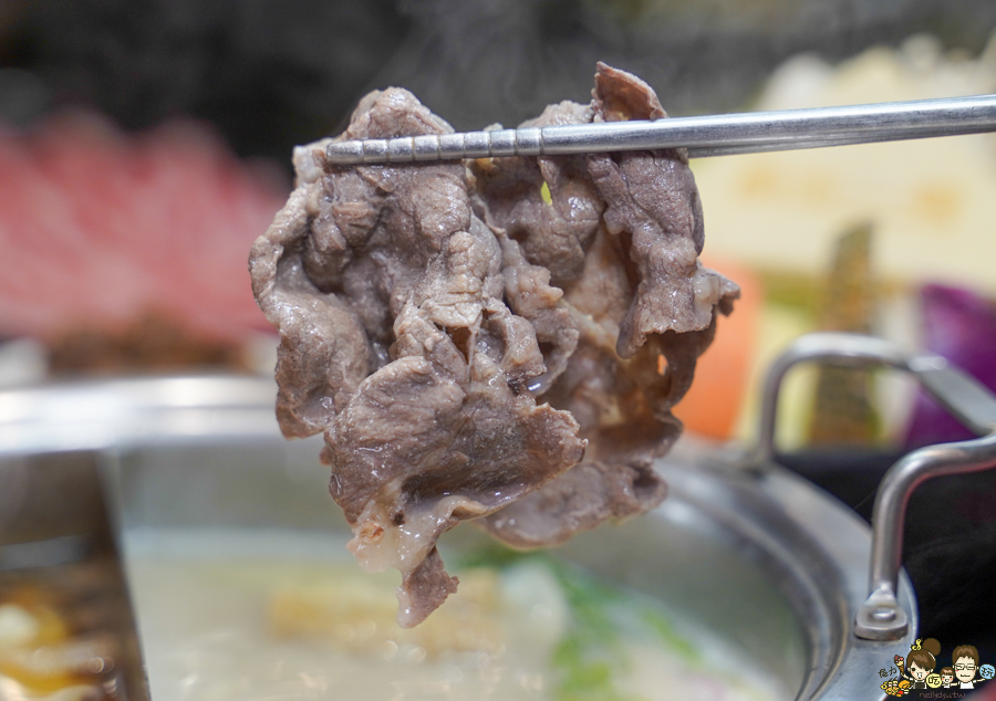 鍋道一號-高雄鳳山店 文山特區 免費涼麵 免費滷肉飯 火鍋 鍋物 包場 商務聚餐 午餐 約會 家庭聚餐 火鍋推薦 鍋物 鑄鐵鍋 個人鴛鴦鍋