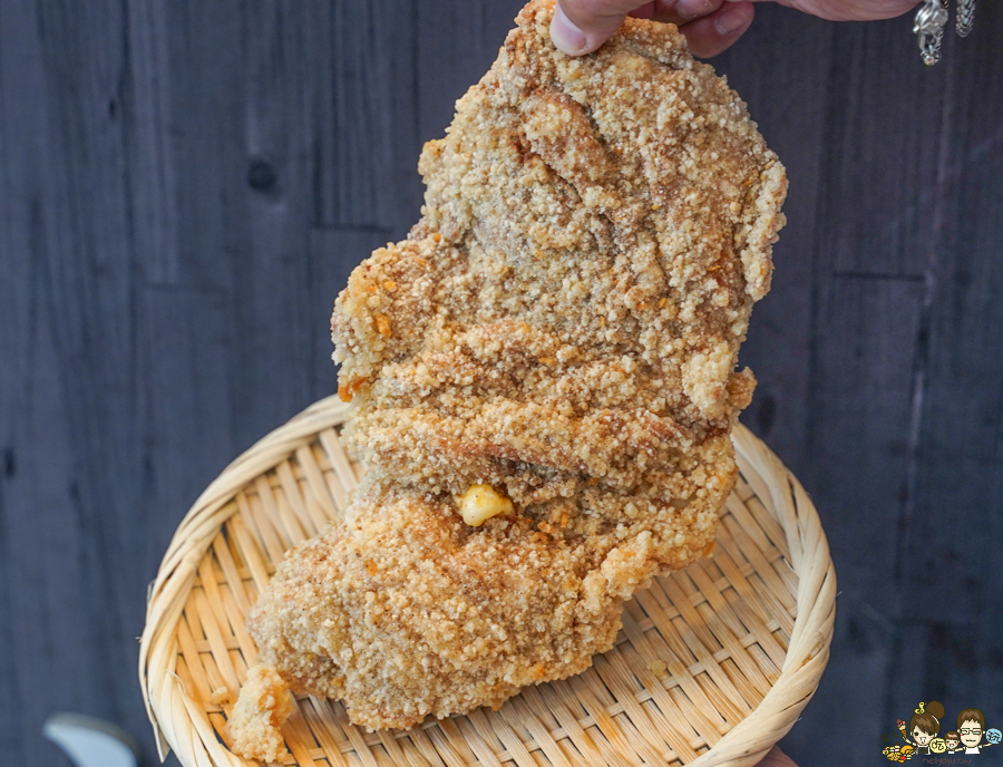 騰之雞排專門店 高雄楠梓總店 高雄雞排 好吃雞排 古早味雞排 懷舊 脆皮 黃金雞排 後切雞排 不切 下午茶 加工區 公司行號 團購 推薦 必吃