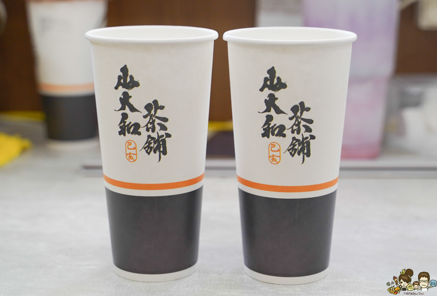 高雄茶飲 高雄飲料 高雄奶茶 青草茶 冬瓜茶 洛神 薏仁 杏仁 古早味 懷舊 涼水 呷涼水 透心涼 罐裝