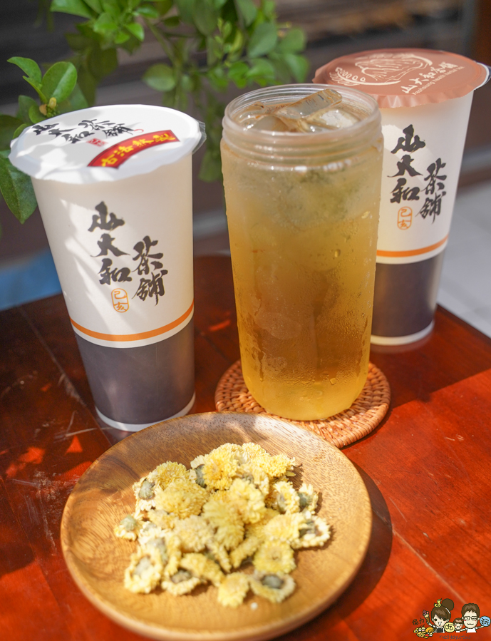 高雄茶飲 高雄飲料 高雄奶茶 青草茶 冬瓜茶 洛神 薏仁 杏仁 古早味 懷舊 涼水 呷涼水 透心涼 罐裝
