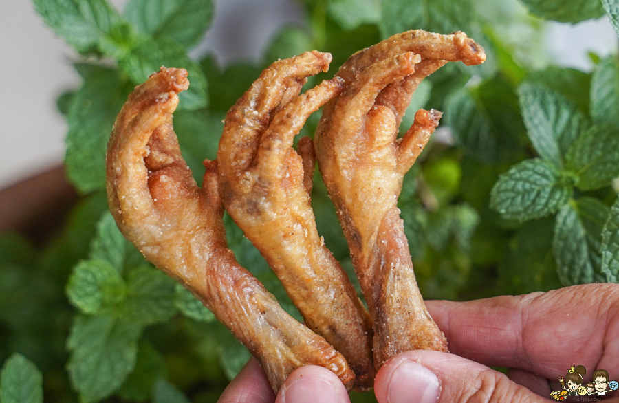 友炸炸雞 楠梓創新店 炸物 炸雞排 碳烤雞排 全雞 炸全雞 楠梓美食 楠梓台糖