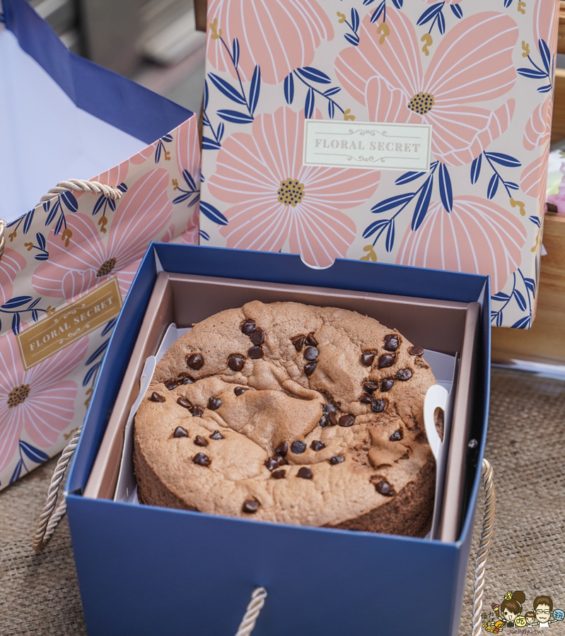 御香彌月油飯 高雄油飯第一品牌 高雄彌月禮盒 高雄彌月蛋糕 彌月推薦 油飯 高雄油飯 油飯禮盒