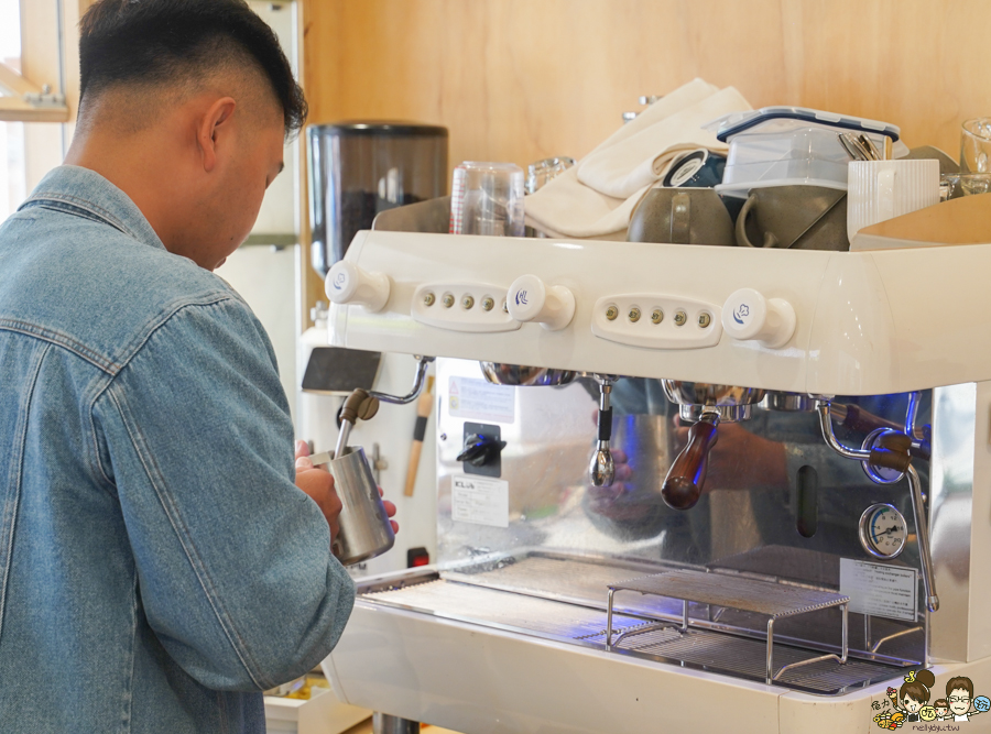 依賴咖啡 三民咖啡 咖啡館 文山特區 推薦咖啡 甜點 手工甜點 單品咖啡 網美咖啡店 文青 包場 場地租借