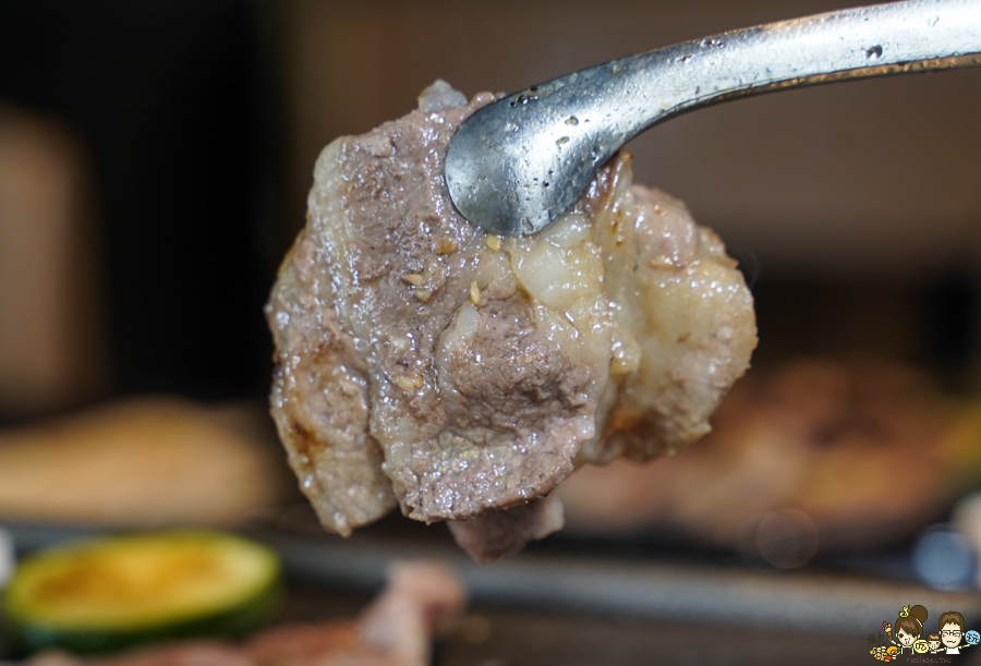 花燒肉 高雄燒肉 個人燒肉 單人燒肉 燒肉套餐 聚餐 聚會 包廂 駐唱 北高雄美食 高雄燒肉推薦