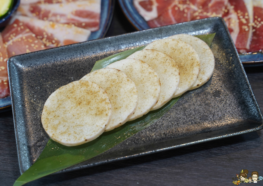 花燒肉 高雄燒肉 個人燒肉 單人燒肉 燒肉套餐 聚餐 聚會 包廂 駐唱 北高雄美食 高雄燒肉推薦