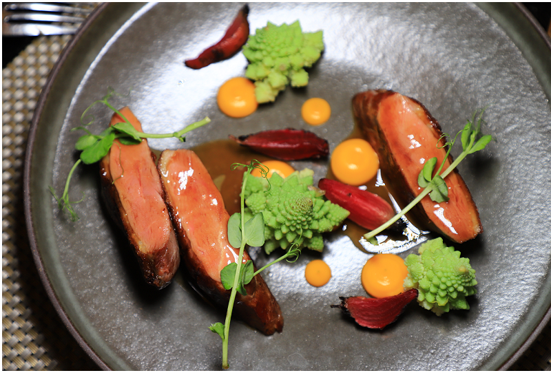 蘇澳瓏山林飯店評價最好專案之一：主菜02