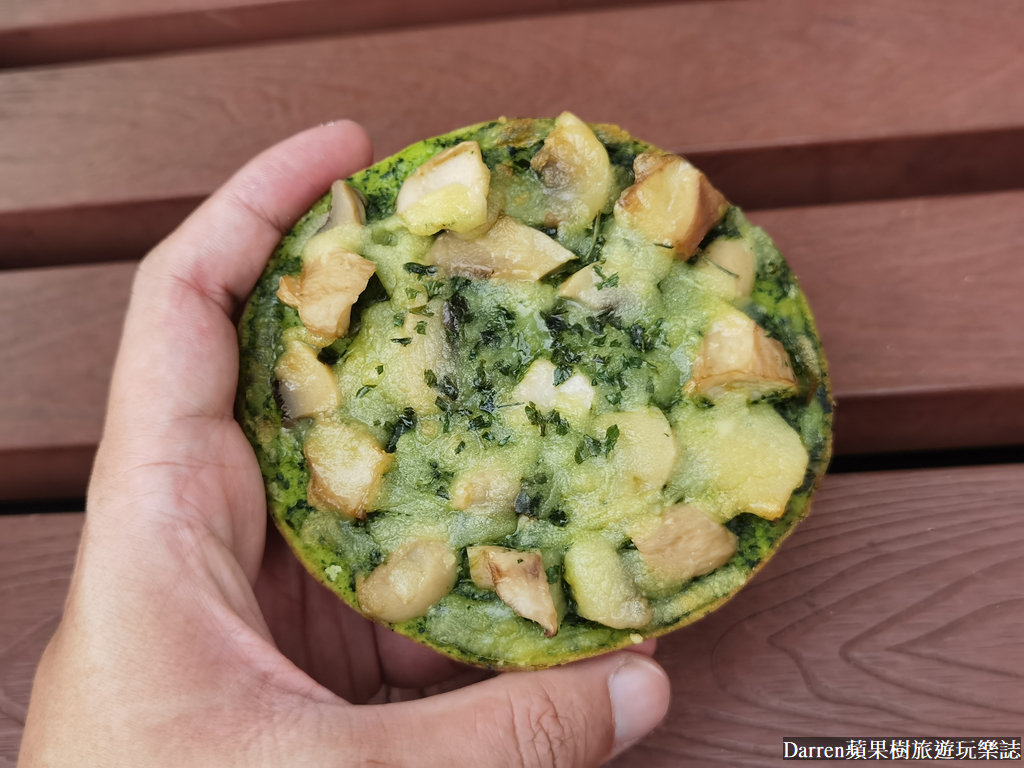 一口馬可貝果披薩,起司貝果7-11價錢,7-11美食推薦,7-11微波食品推薦,7-11食物推薦,7-11微波食品推薦dcard,7-11微波冷凍食品,711貝果,德式辣腸貝果披薩,照燒章魚貝果披薩,青醬菇菇貝果披薩