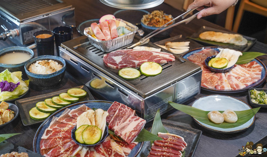 花燒肉 高雄燒肉 個人燒肉 單人燒肉 燒肉套餐 聚餐 聚會 包廂 駐唱 北高雄美食 高雄燒肉推薦