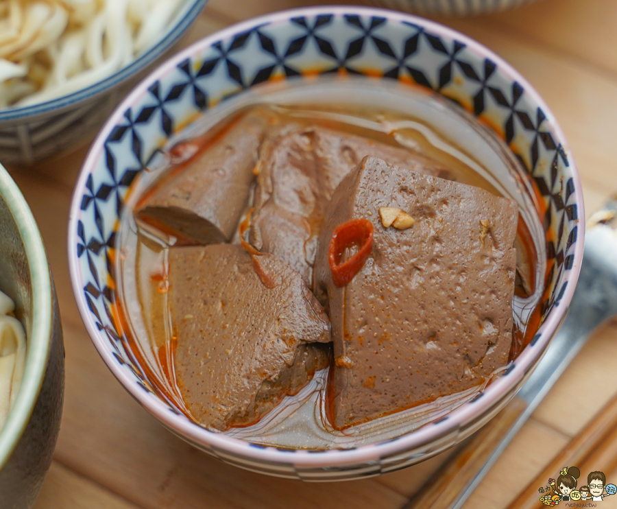 里昱精品肉舖 隱藏版 客製化 丼飯 生魚片 燒肉 肉鋪 文山特區 團購美食 鳳山美食