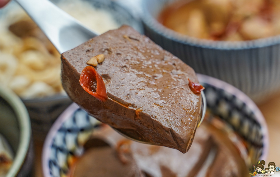 里昱精品肉舖 隱藏版 客製化 丼飯 生魚片 燒肉 肉鋪 文山特區 團購美食 鳳山美食