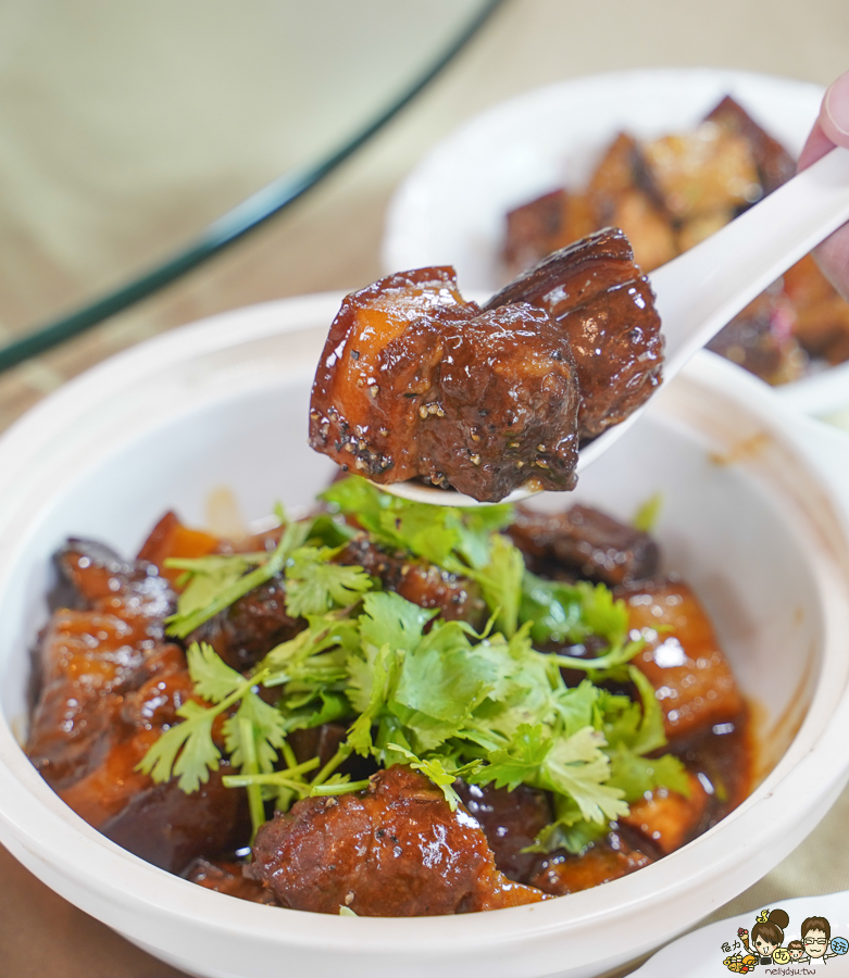 台南親子餐廳 兒童室 在地老店 老字號餐廳 傳承二代 好停車 聚餐 包場 抓週 慶生 生日趴 宴客 宴席 喜宴 好停車