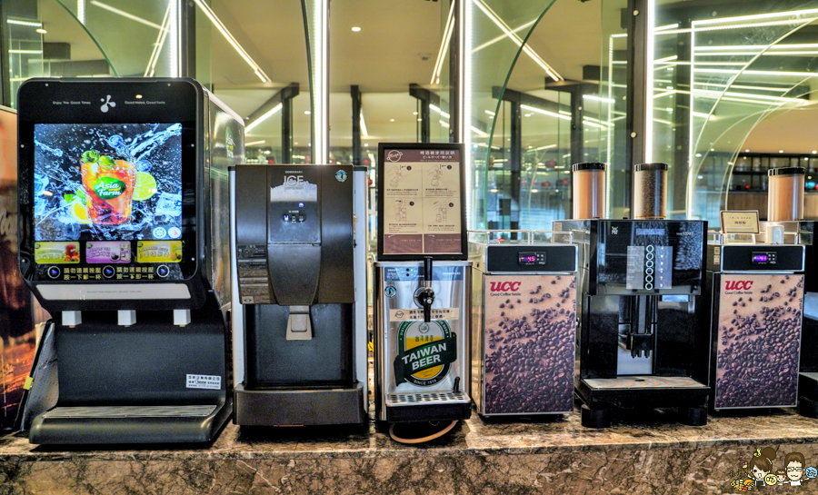 高雄火鍋 火鍋吃到飽 吃到飽 木櫃工廠創意鍋物 聚餐 聚會 多人聚餐 謝師宴 吃到飽 甜點 海鮮 和牛 可朗芙 限定 下午茶