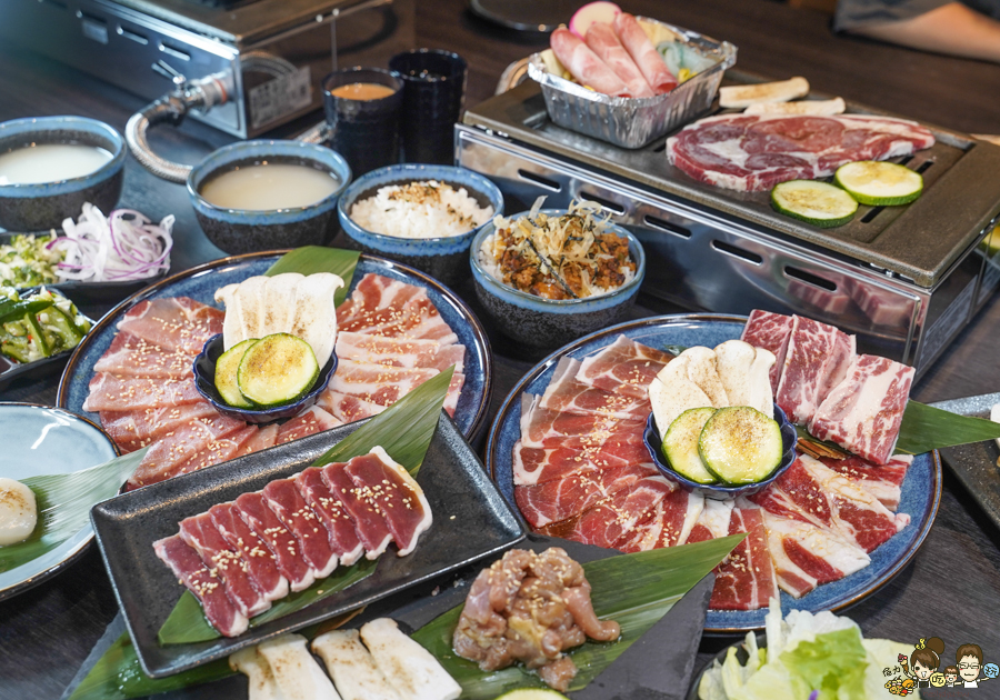 花燒肉 高雄燒肉 個人燒肉 單人燒肉 燒肉套餐 聚餐 聚會 包廂 駐唱 北高雄美食 高雄燒肉推薦