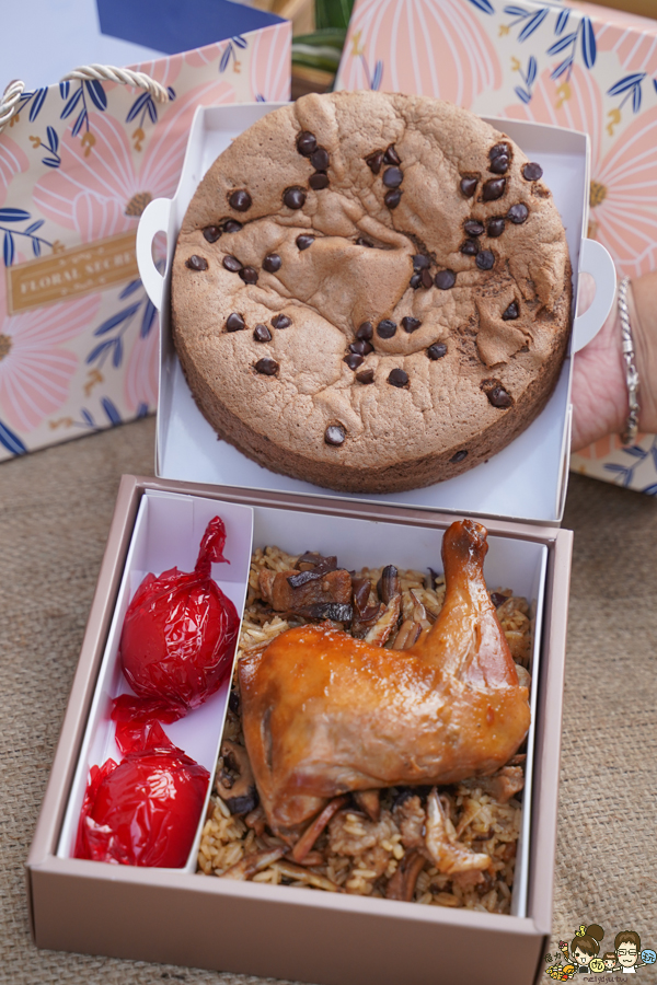 御香彌月油飯 高雄油飯第一品牌 高雄彌月禮盒 高雄彌月蛋糕 彌月推薦 油飯 高雄油飯 油飯禮盒