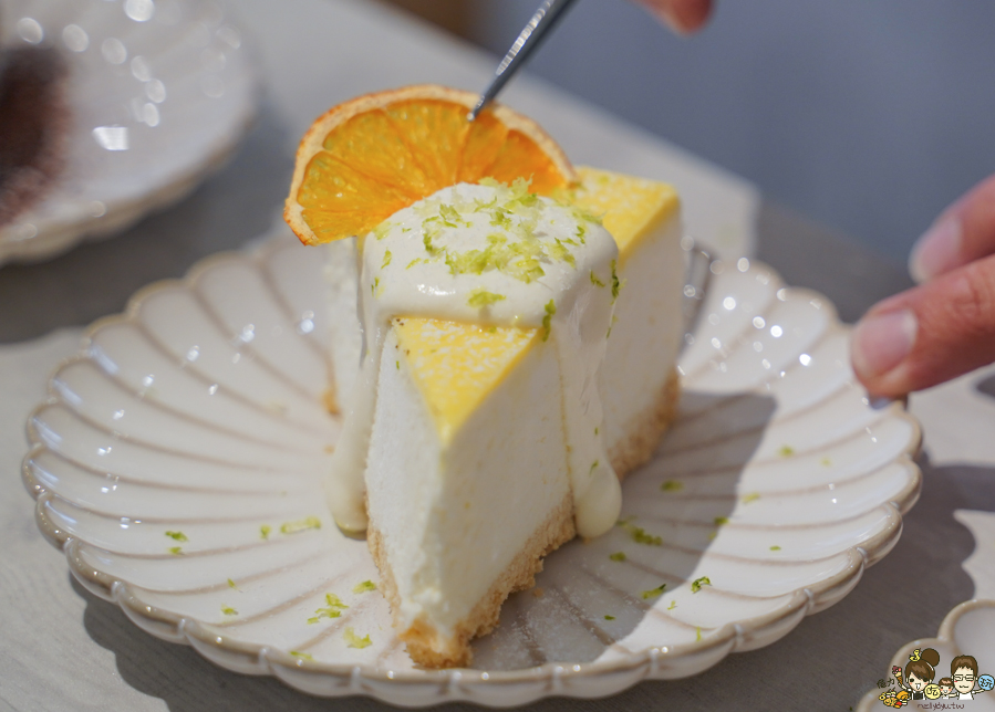 依賴咖啡 三民咖啡 咖啡館 文山特區 推薦咖啡 甜點 手工甜點 單品咖啡 網美咖啡店 文青 包場 場地租借