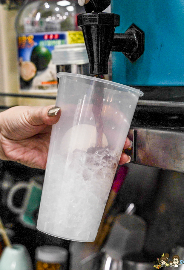 大麻紅茶冰 高雄飲料 高雄紅茶 高牧牛奶 銅板 學區必喝 珍珠奶茶 必喝 奶精奶茶 好茶 便宜好喝