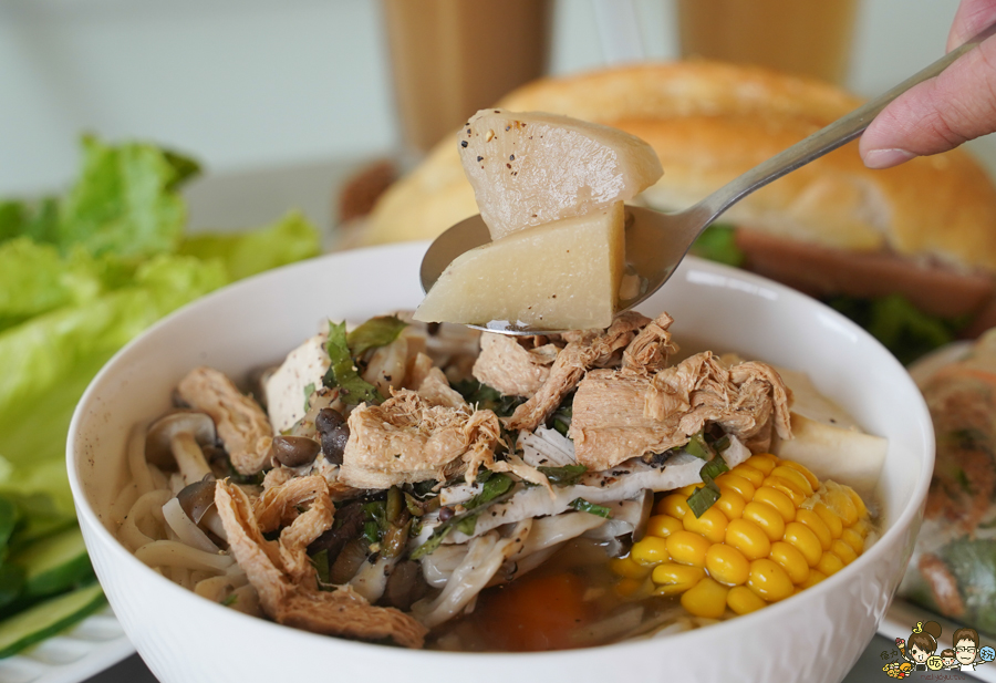 越素蔬食 越南料理 法國麵包 越南河粉 鳳山素食 蔬食 爽口 美味 開胃 輕食 酸辣河粉 越南咖啡 