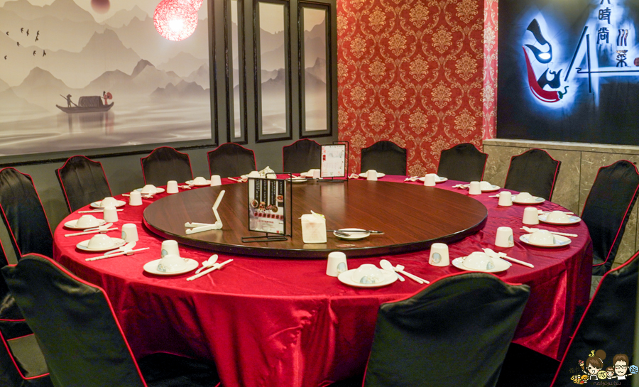 墨川四川樟茶烤鴨 台南川菜推薦 LA時尚川菜 烤鴨 片鴨 脆皮 川味料理 辣味 青花椒 香麻 夠味 聚餐 聚會 包廂 家庭聚餐 親子 