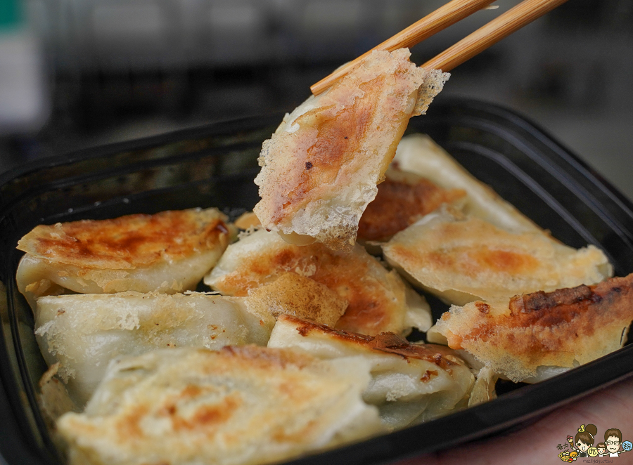 黃又香餃子 日式餃子 岡山黃昏市場 市場美食 市場必吃 岡山美食 餃子 煎餃