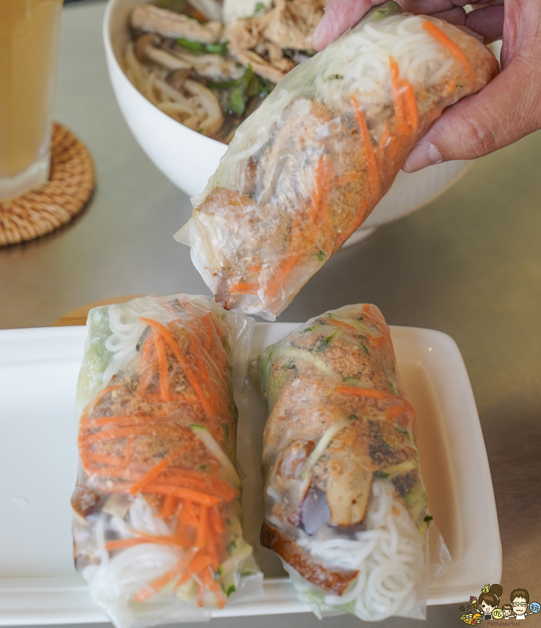 越素蔬食 越南料理 法國麵包 越南河粉 鳳山素食 蔬食 爽口 美味 開胃 輕食 酸辣河粉 越南咖啡 