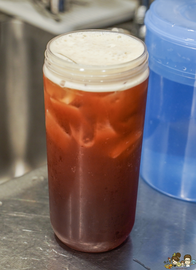 十口茶 高雄 高雄飲料 金萱 紅茶 手搖茶飲 高雄手搖 飲料 無糖 好喝 蜂蜜 新店 奶茶 珍奶