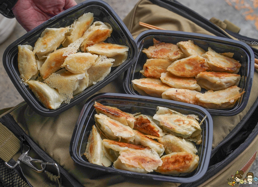 黃又香餃子 日式餃子 岡山黃昏市場 市場美食 市場必吃 岡山美食 餃子 煎餃