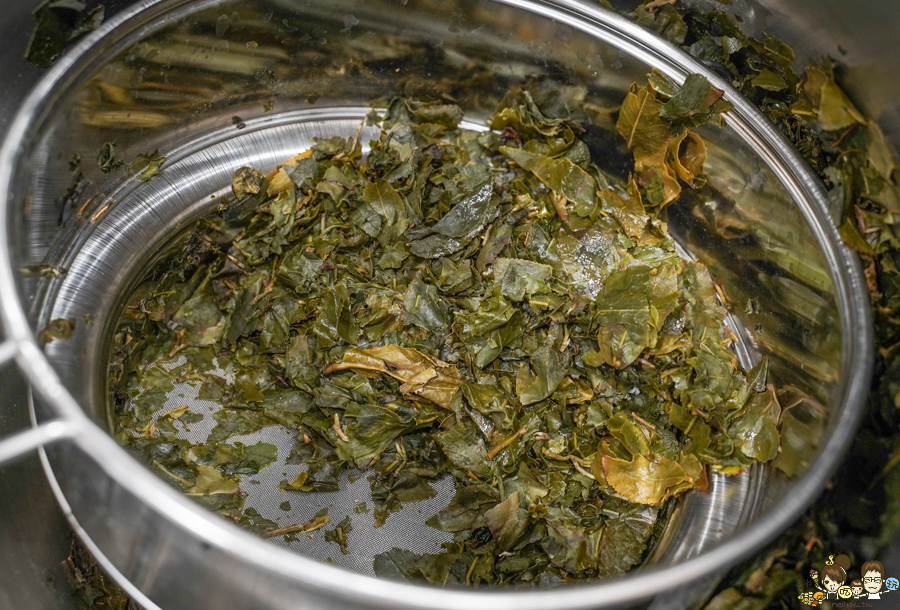 十口茶 高雄 高雄飲料 金萱 紅茶 手搖茶飲 高雄手搖 飲料 無糖 好喝 蜂蜜 新店 奶茶 珍奶