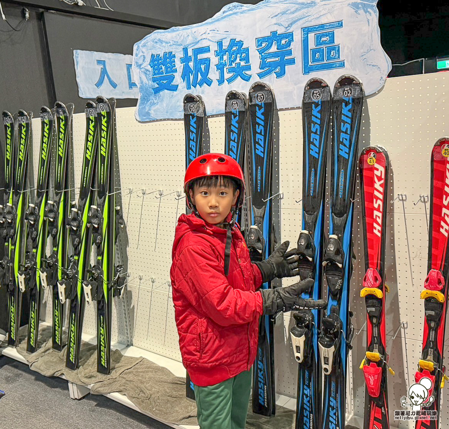 暑假旅遊 親子玩樂 親子 駁二 必玩 降溫 滑雪 白雪 冰雪祭．白色童話 