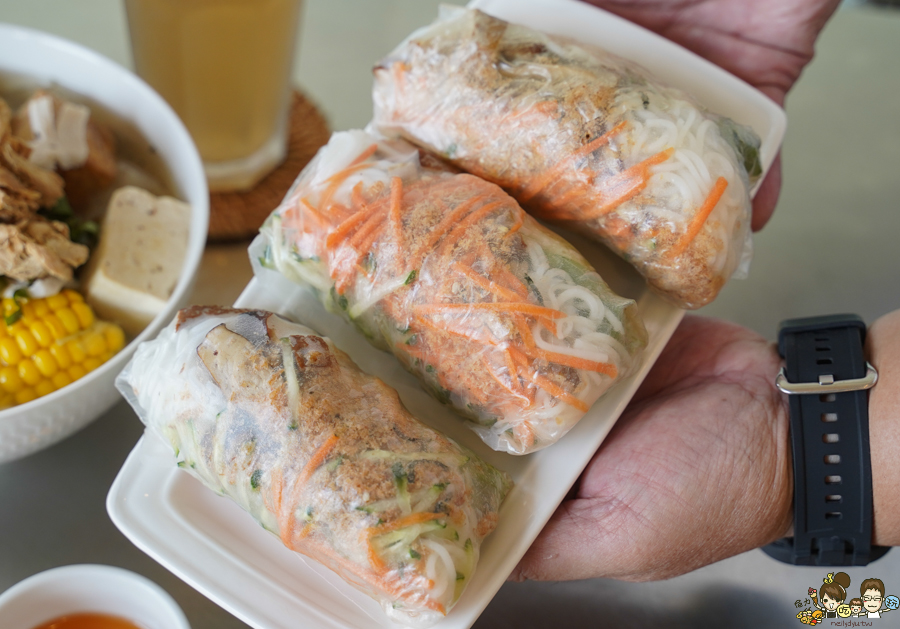 越素蔬食 越南料理 法國麵包 越南河粉 鳳山素食 蔬食 爽口 美味 開胃 輕食 酸辣河粉 越南咖啡 