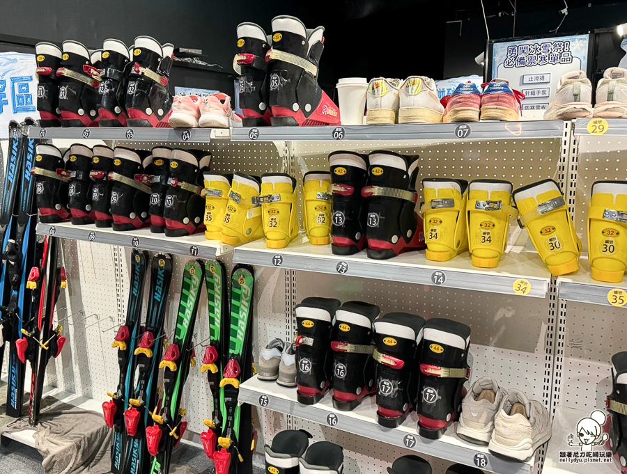 暑假旅遊 親子玩樂 親子 駁二 必玩 降溫 滑雪 白雪 冰雪祭．白色童話 