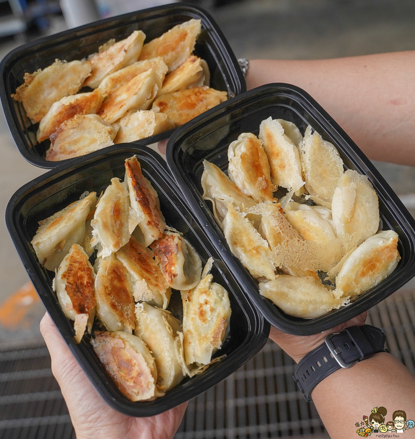 黃又香餃子 日式餃子 岡山黃昏市場 市場美食 市場必吃 岡山美食 餃子 煎餃