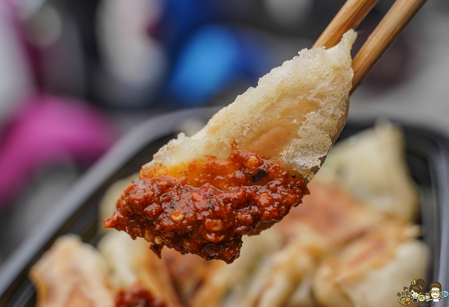 黃又香餃子 日式餃子 岡山黃昏市場 市場美食 市場必吃 岡山美食 餃子 煎餃