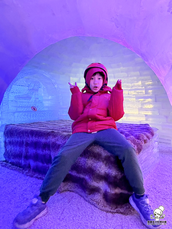 暑假旅遊 親子玩樂 親子 駁二 必玩 降溫 滑雪 白雪 冰雪祭．白色童話 