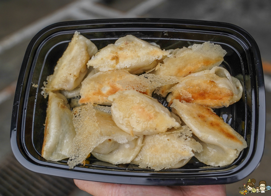 黃又香餃子 日式餃子 岡山黃昏市場 市場美食 市場必吃 岡山美食 餃子 煎餃