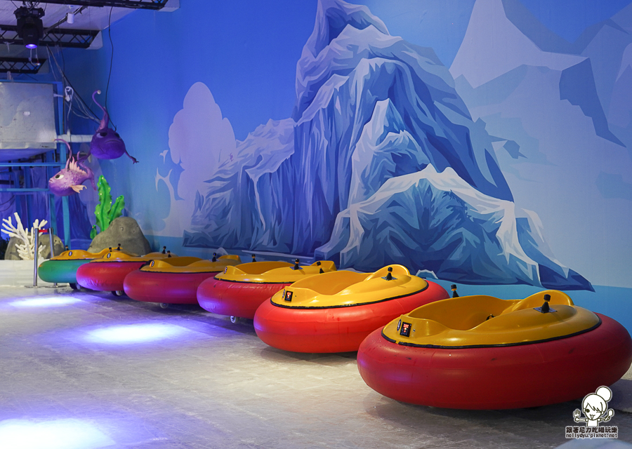 暑假旅遊 親子玩樂 親子 駁二 必玩 降溫 滑雪 白雪 冰雪祭．白色童話 