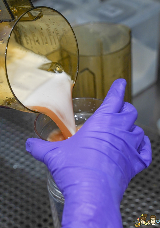 十口茶 高雄 高雄飲料 金萱 紅茶 手搖茶飲 高雄手搖 飲料 無糖 好喝 蜂蜜 新店 奶茶 珍奶