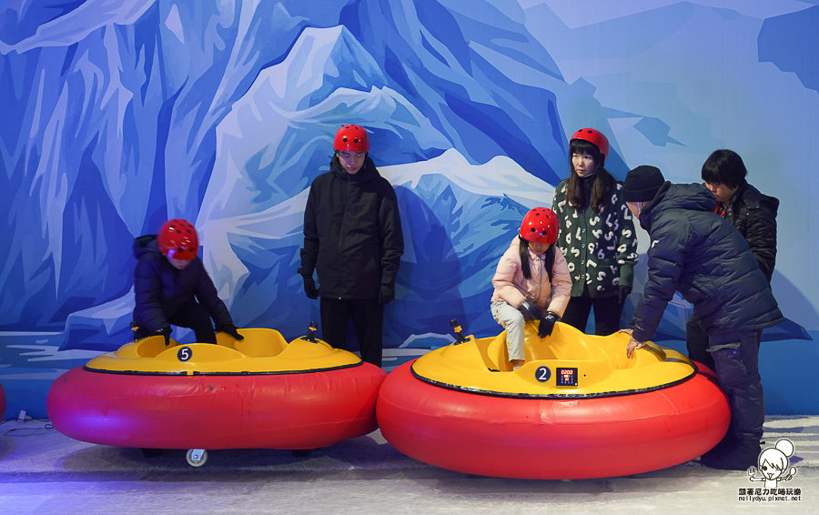 暑假旅遊 親子玩樂 親子 駁二 必玩 降溫 滑雪 白雪 冰雪祭．白色童話 